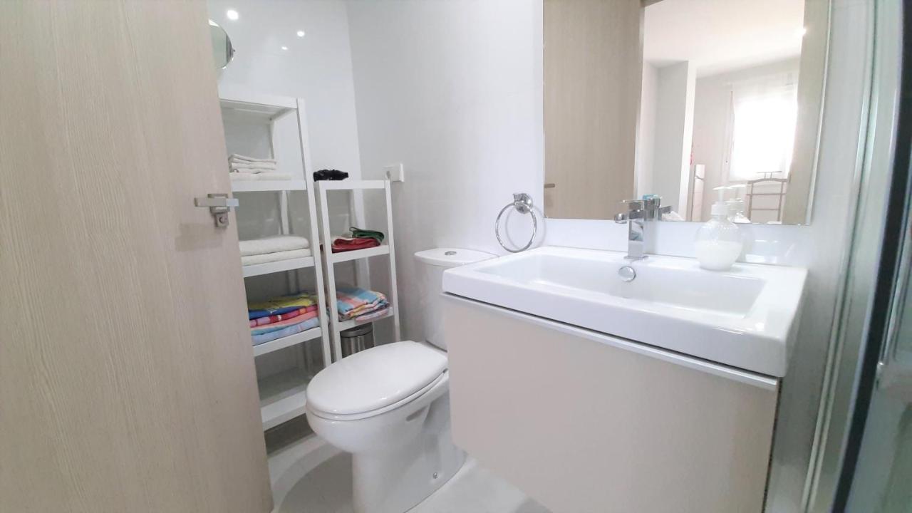 La Belle Bleue Apartment La Marina Bagian luar foto